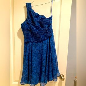 One shoulder, blue design dress. Worn once and in great condition.